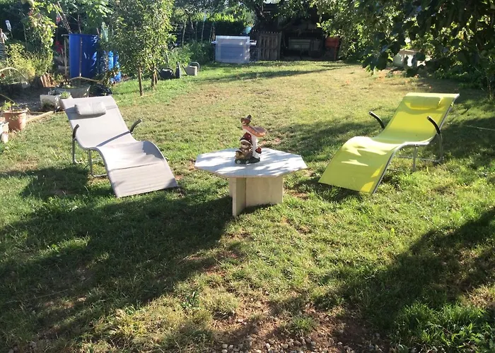 Gasthuis Independante + Sanitaire Pres Centre